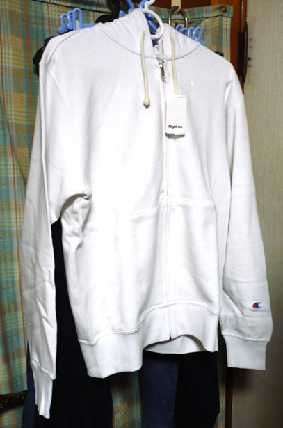 champion-pk-w01.jpg
