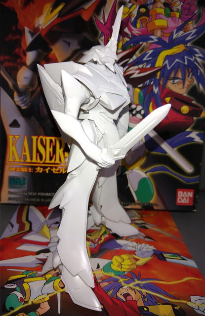kaiser-f13.jpg