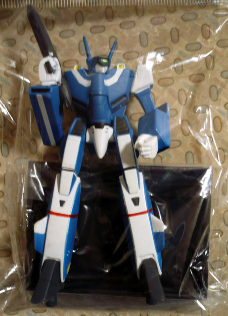 macross-vf1-3-06.JPG